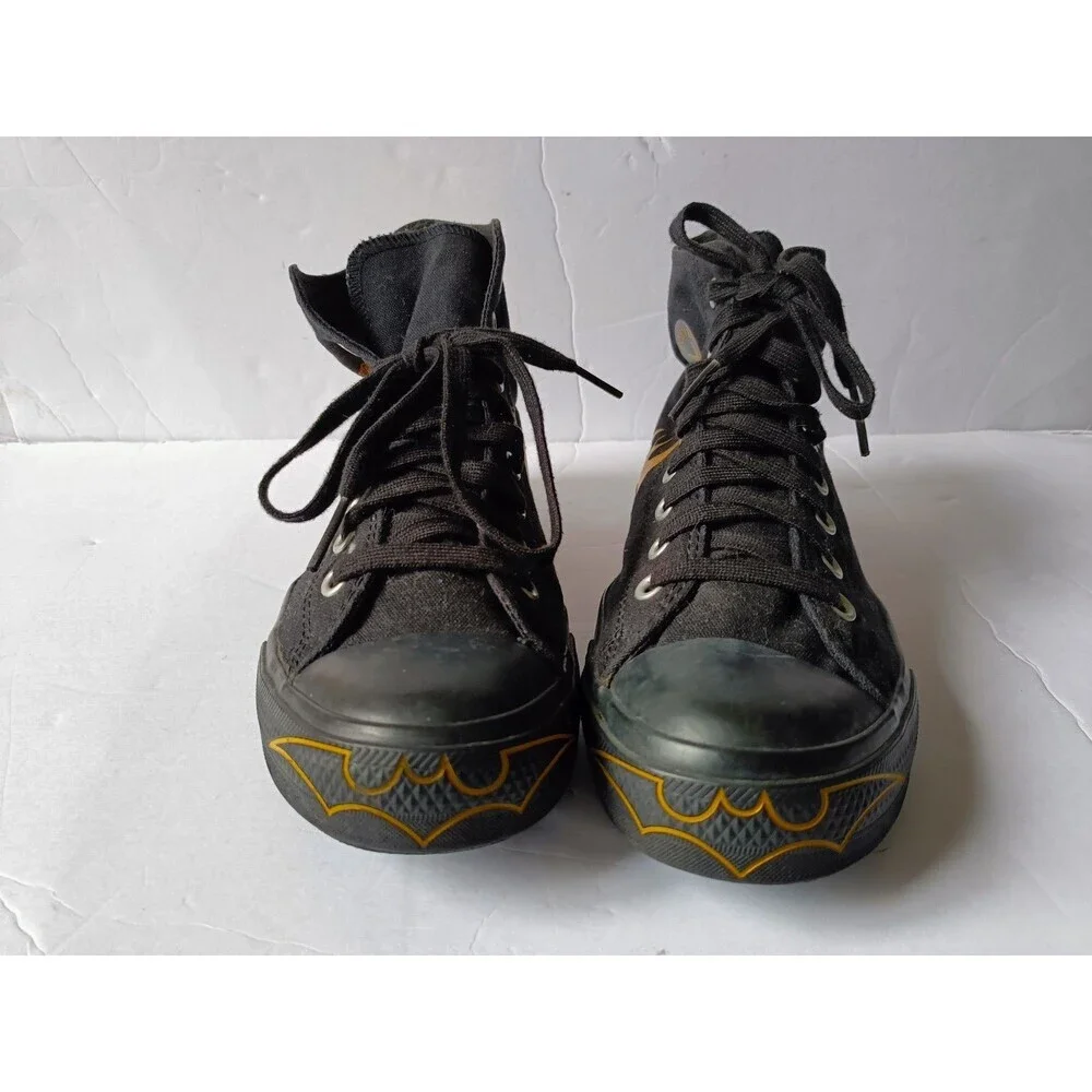 Converse All Star Chuck Taylor Batman Shoes Men's 9 All Over Print High Top